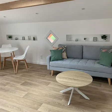 Joli - Roques (Haute-Garonne)